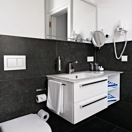 Badhotel Bad Brueckenau Szálloda 3*
