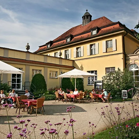 Hotel Badhotel Bad Brueckenau 3*