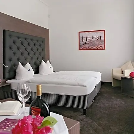 מלון Badhotel Bad Brueckenau Staatsbad Brückenau