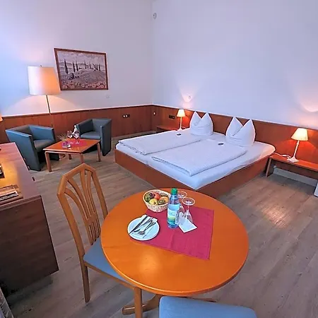 Badhotel Bad Brueckenau מלון Staatsbad Brückenau