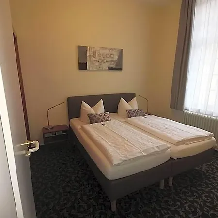 Badhotel Bad Brueckenau מלון Staatsbad Brückenau