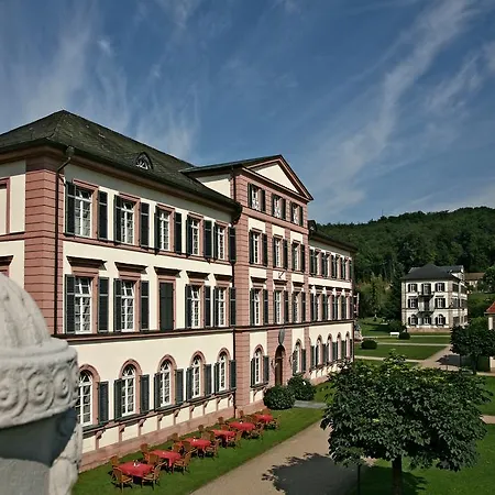 Badhotel Bad Brückenau 3*